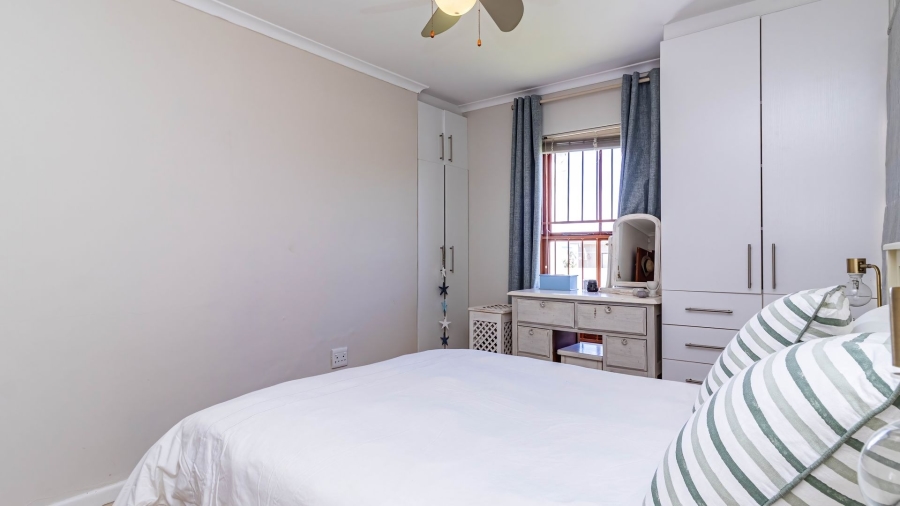 4 Bedroom Property for Sale in Kleinmond Western Cape